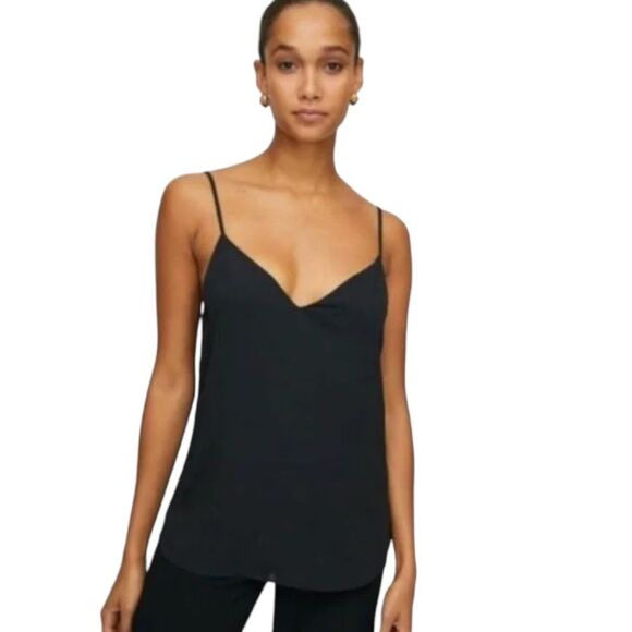 Aritzia Babaton Everly Camisole V-Neck camisole in Black Size XS - Picture 6 of 13